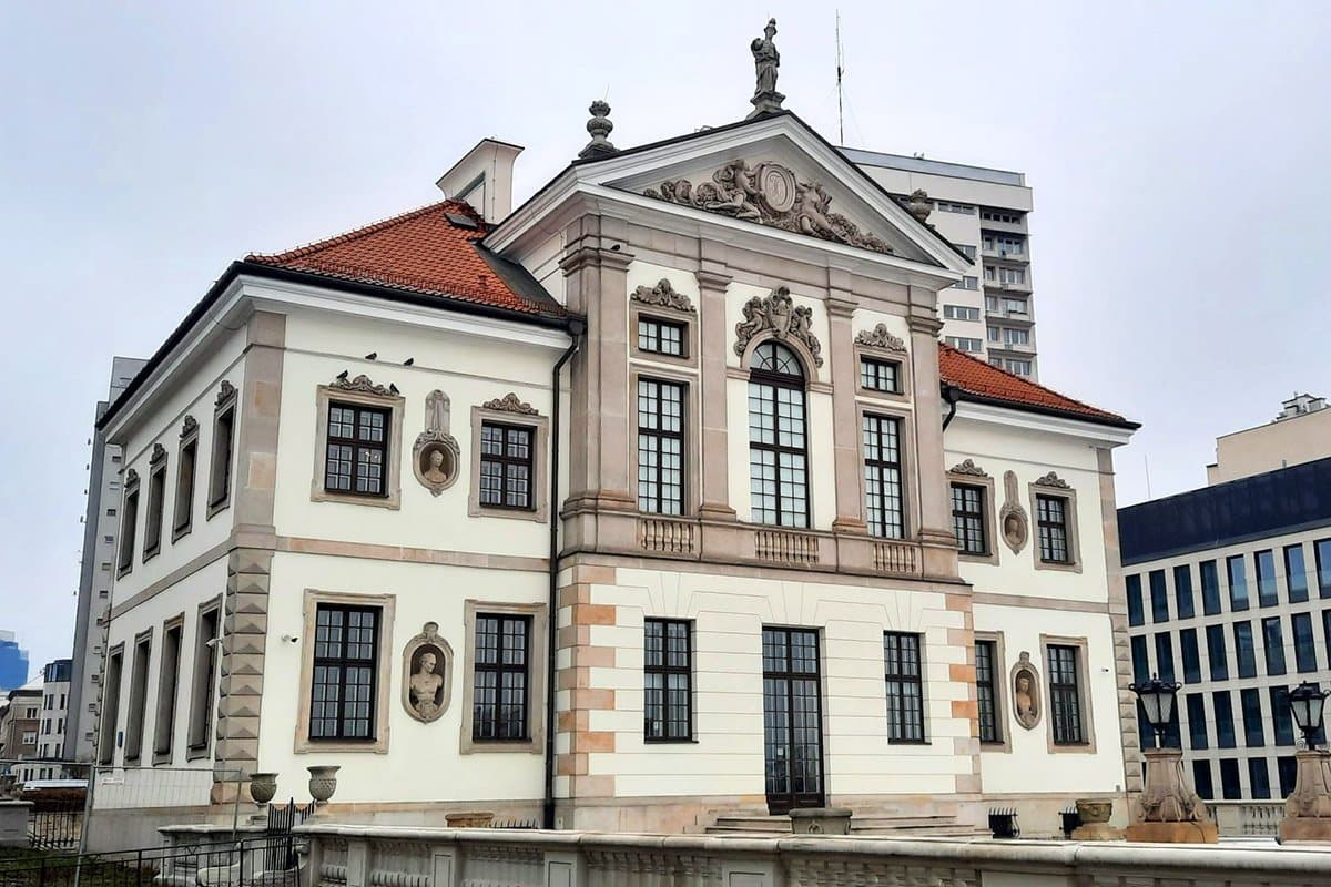 Qué ver en Varsovia (8 Lugares imperdibles)